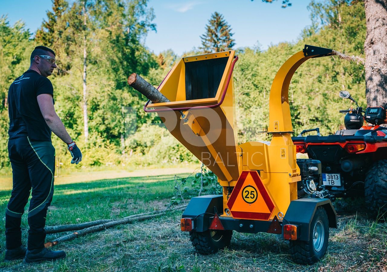 Fenders & tail lights ( Wood Chipper G2 )