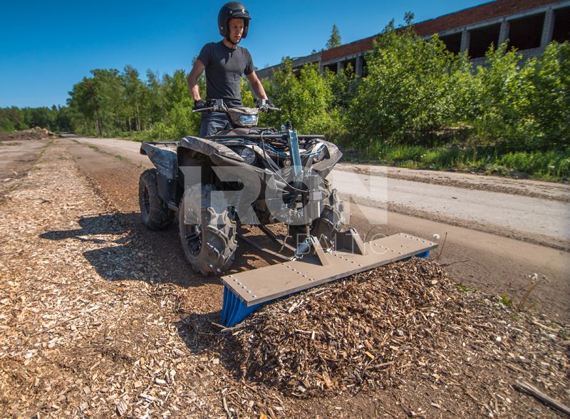 Push broom: 1500 mm / 59 in