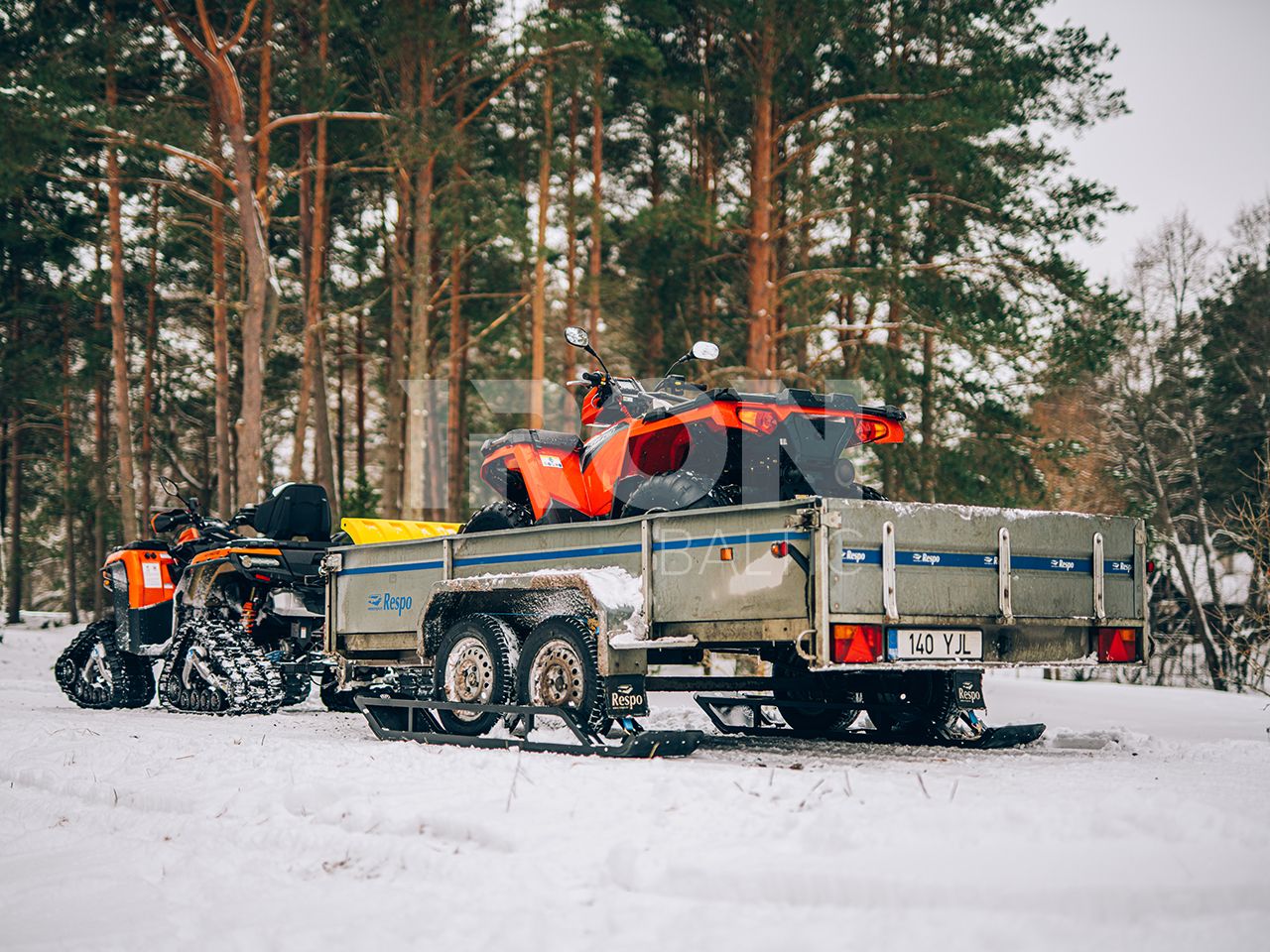 Trailer skis: ( 2 axle trailer ): adjustable width: road & offroad tyres