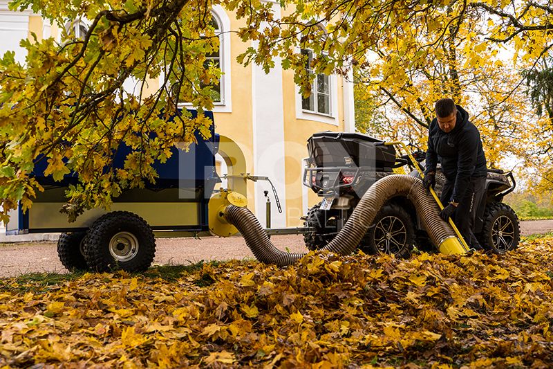Leaf vacuum Trailer