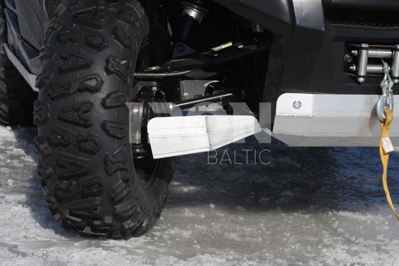 Skid plate full set (aluminium): UFORCE 550 / 800: ( Tracker )