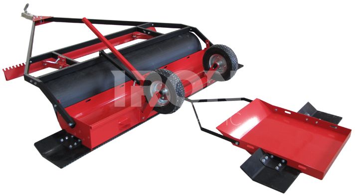 Ski track maker: "Tracker 230"