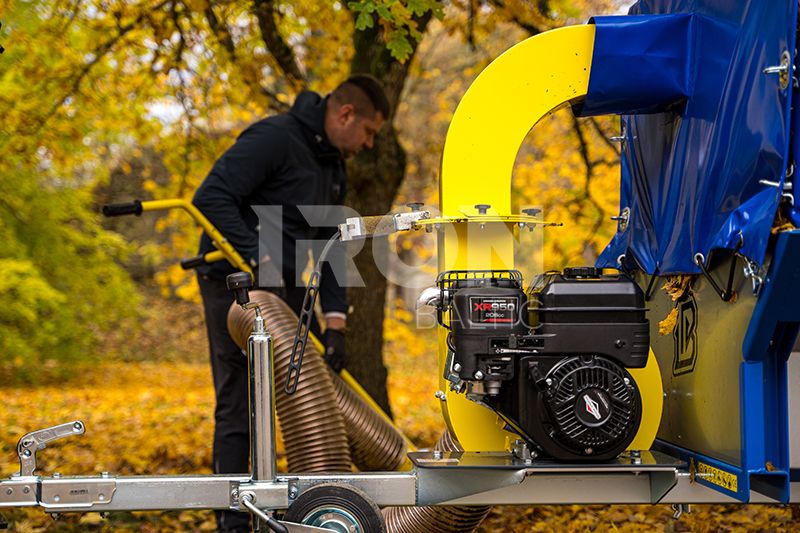 Leaf vacuum Trailer