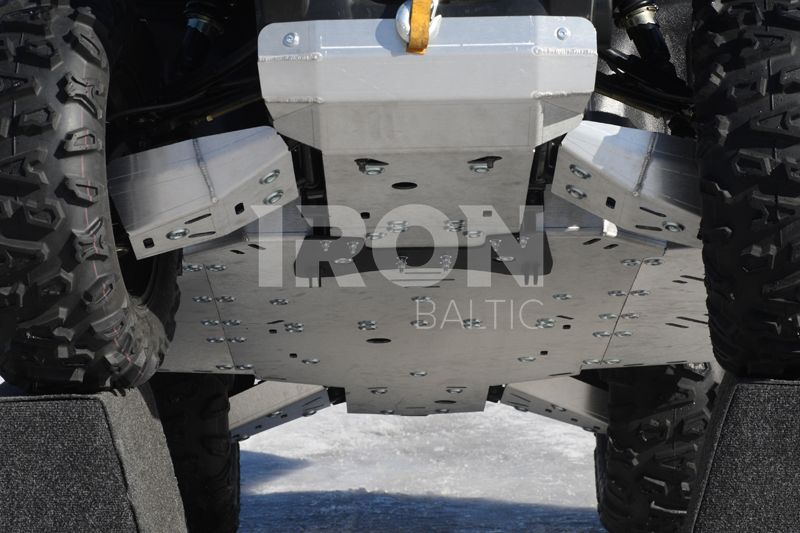 Skid plate full set (aluminium): UFORCE 550 / 800: ( Tracker )