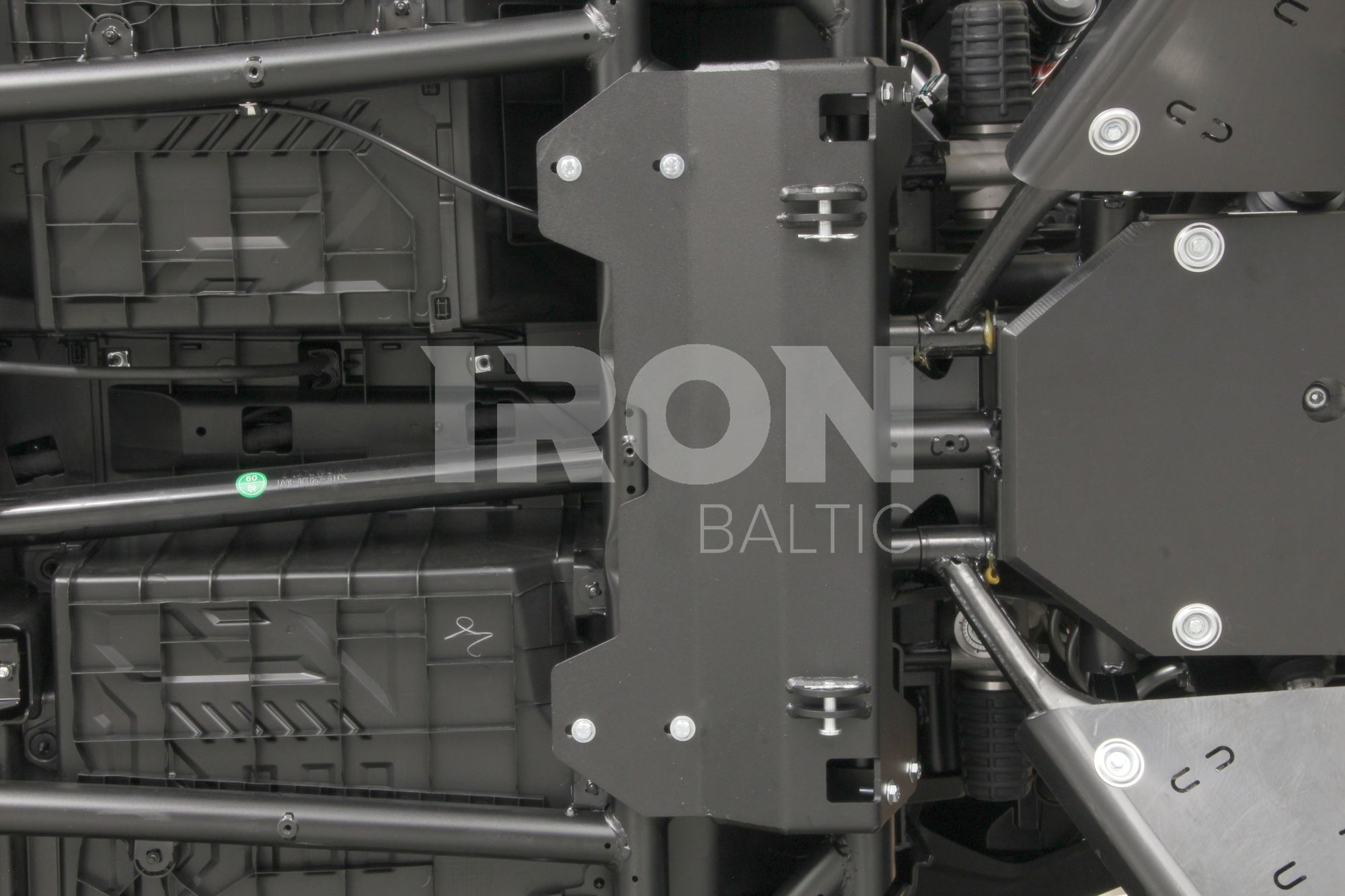 Mid-mount adapter