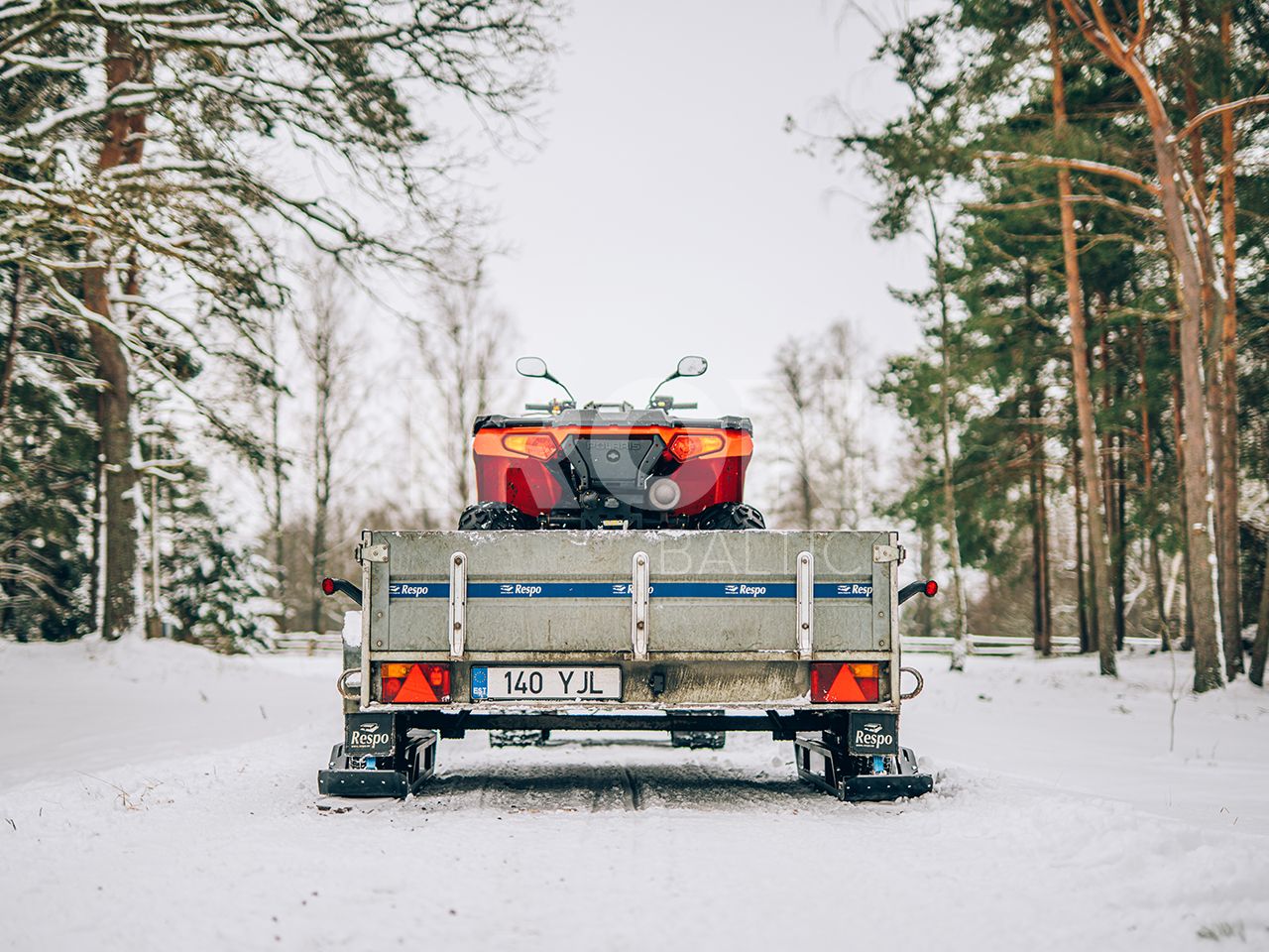 Trailer skis: ( 2 axle trailer ): adjustable width: road & offroad tyres