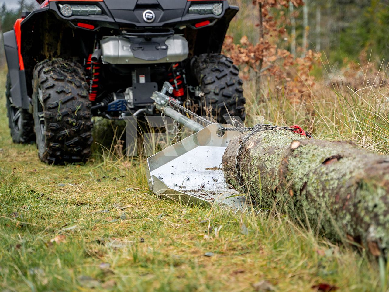 Log skidding plate